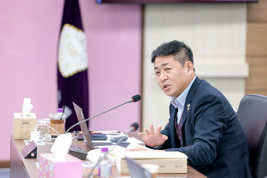 2025.12.1. 제354회 구리시의회 제2차 정례회 예산결산특별위원회 제2차 1번째